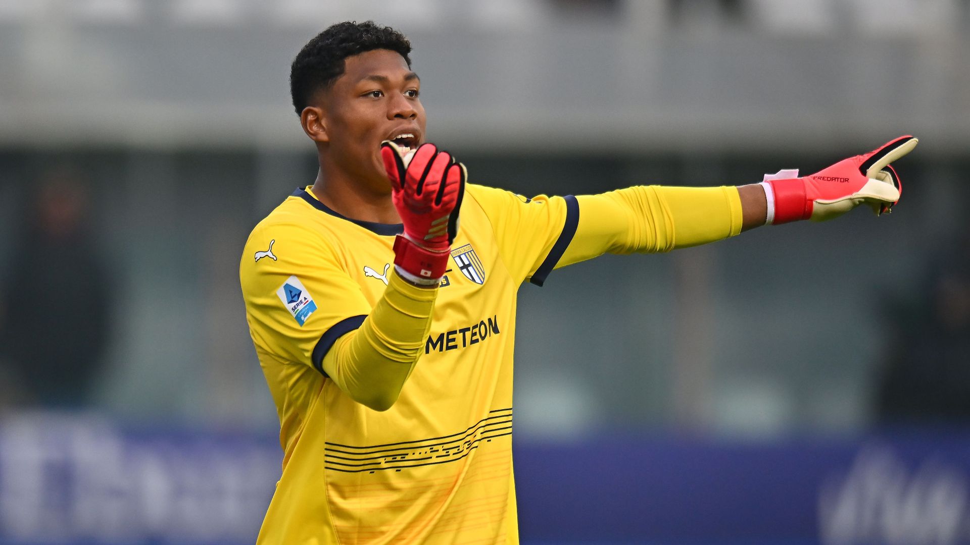 セリエA王者ナポリ、鈴木彩艶をGK獲得候補のトップターゲットに? 一方 セリエA王者ナポリ、鈴木彩艶をGK獲得候補のトップターゲットに? 一方